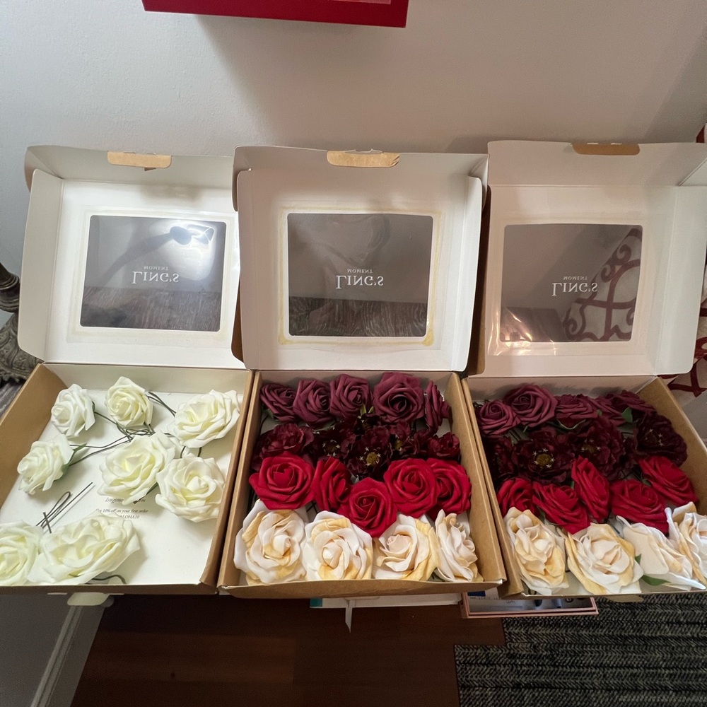 Ling’s moment silk artificial flowers.  Perfect for weddings and arrangements. N